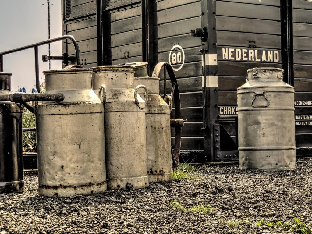 スマホを解約する最適なタイミングとは？