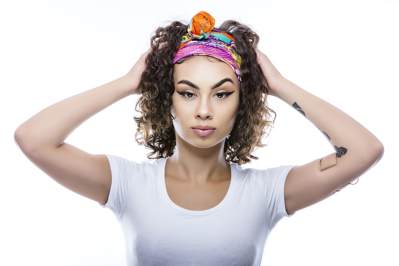 ahamo、povo、LINEMO、楽天モバイルの比較ポイントは何ですか？