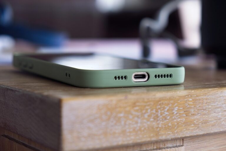 ワイモバイルのiPhone乗り換えでおすすめの機種はどれ？